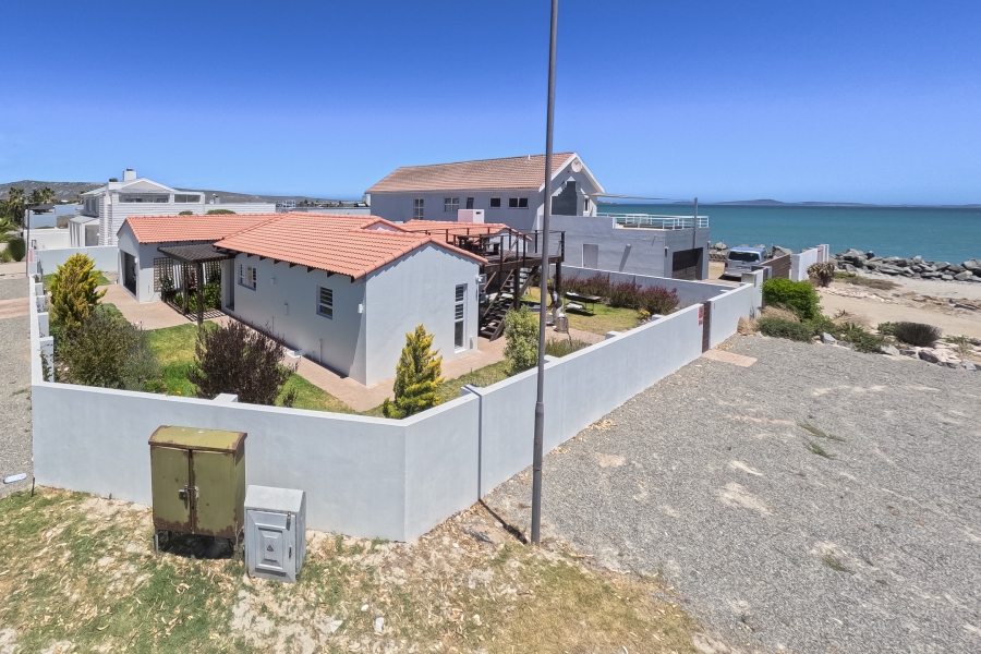 3 Bedroom Property for Sale in Langebaan North Western Cape